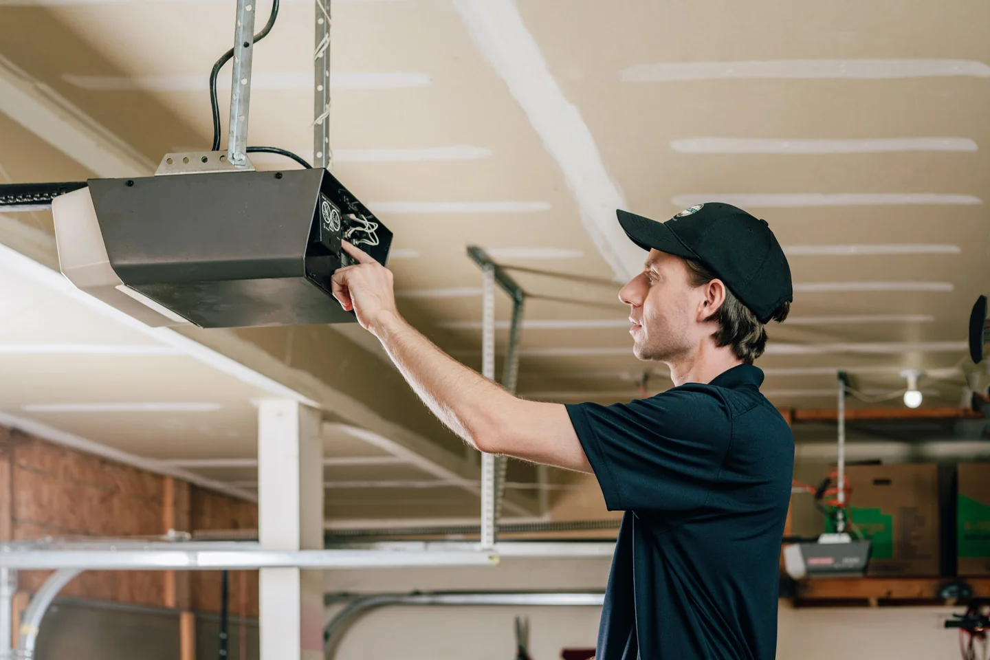 How To Make Garage Door Installation Smooth And Trouble Free